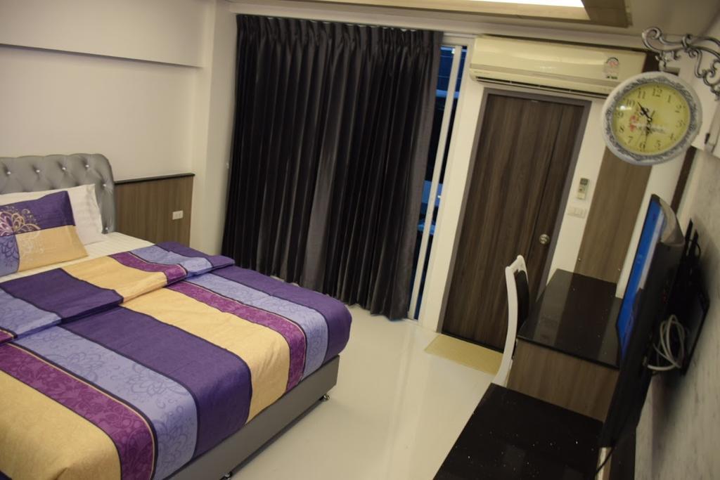 Family Suite Room Pratunam Bangkok Exterior photo