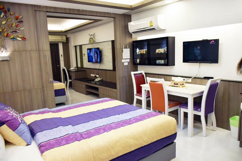 Family Suite Room Pratunam Bangkok Exterior photo