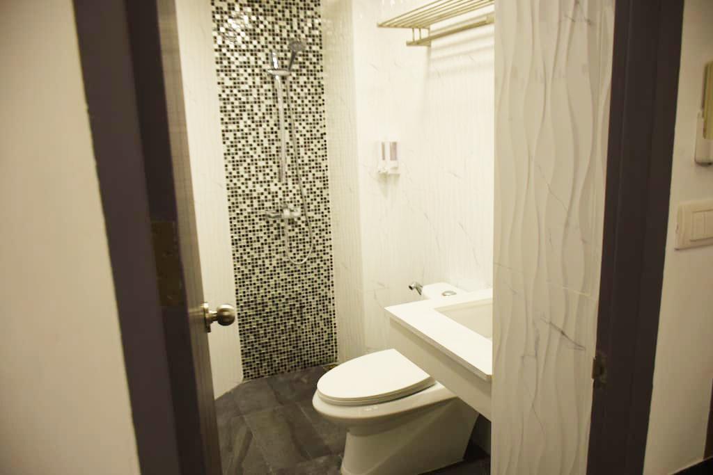 Family Suite Room Pratunam Bangkok Exterior photo
